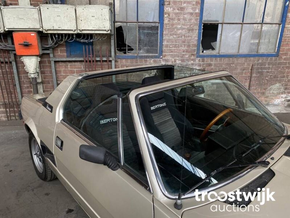 Fiat X 1/9 Sport 1300 Targa Car