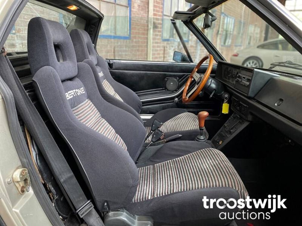 Fiat X 1/9 Sport 1300 Targa Car