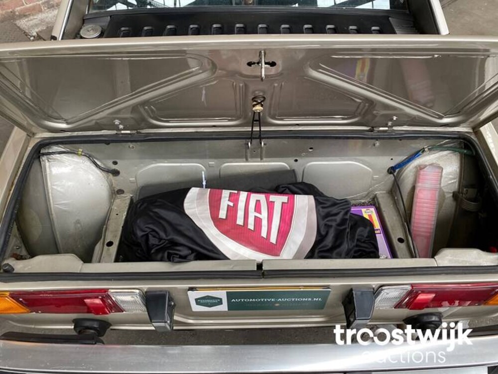 Fiat X 1/9 Sport 1300 Targa Car