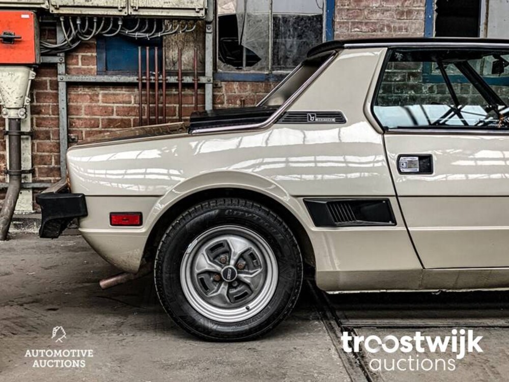 Fiat X 1/9 Sport 1300 Targa Car