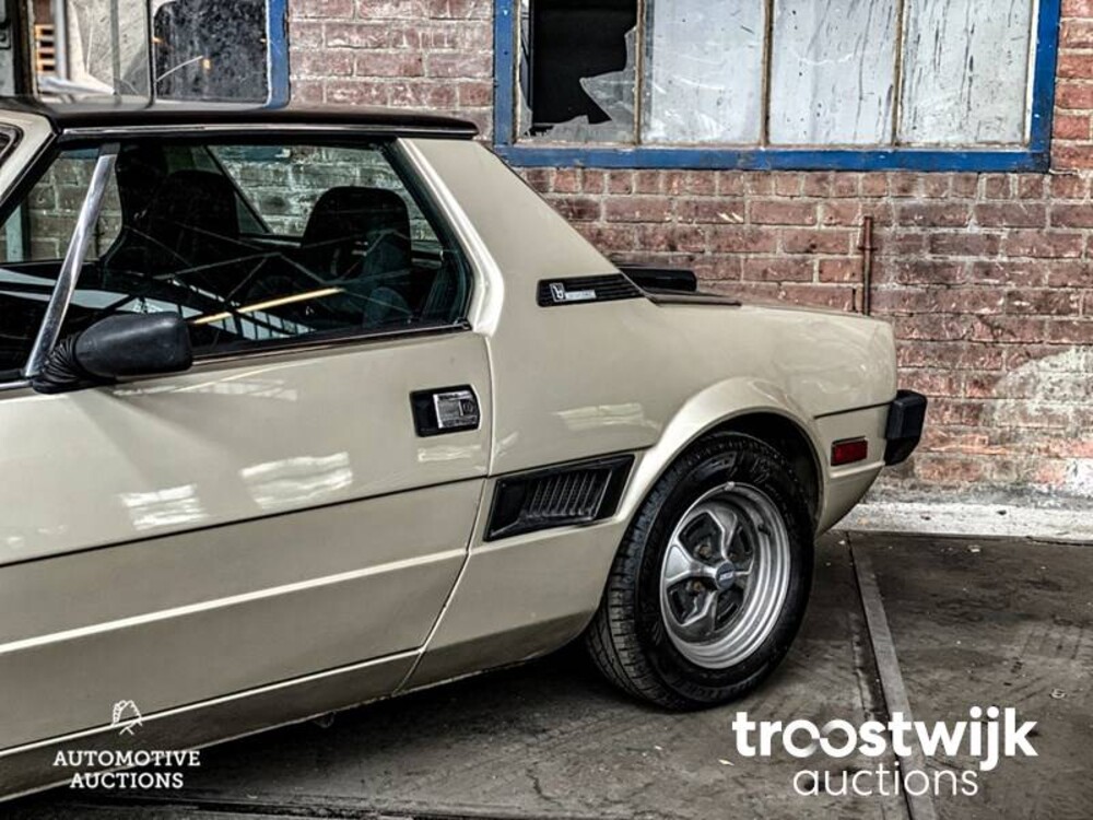 Fiat X 1/9 Sport 1300 Targa Car