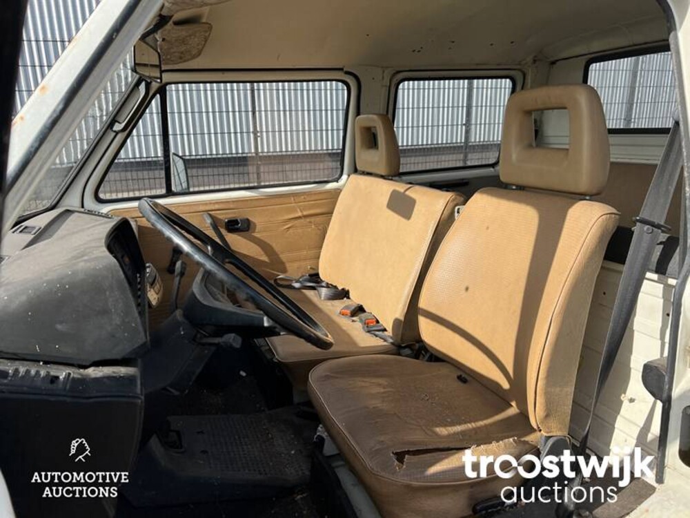 Volkswagen Transporter D 246 1.6 Van