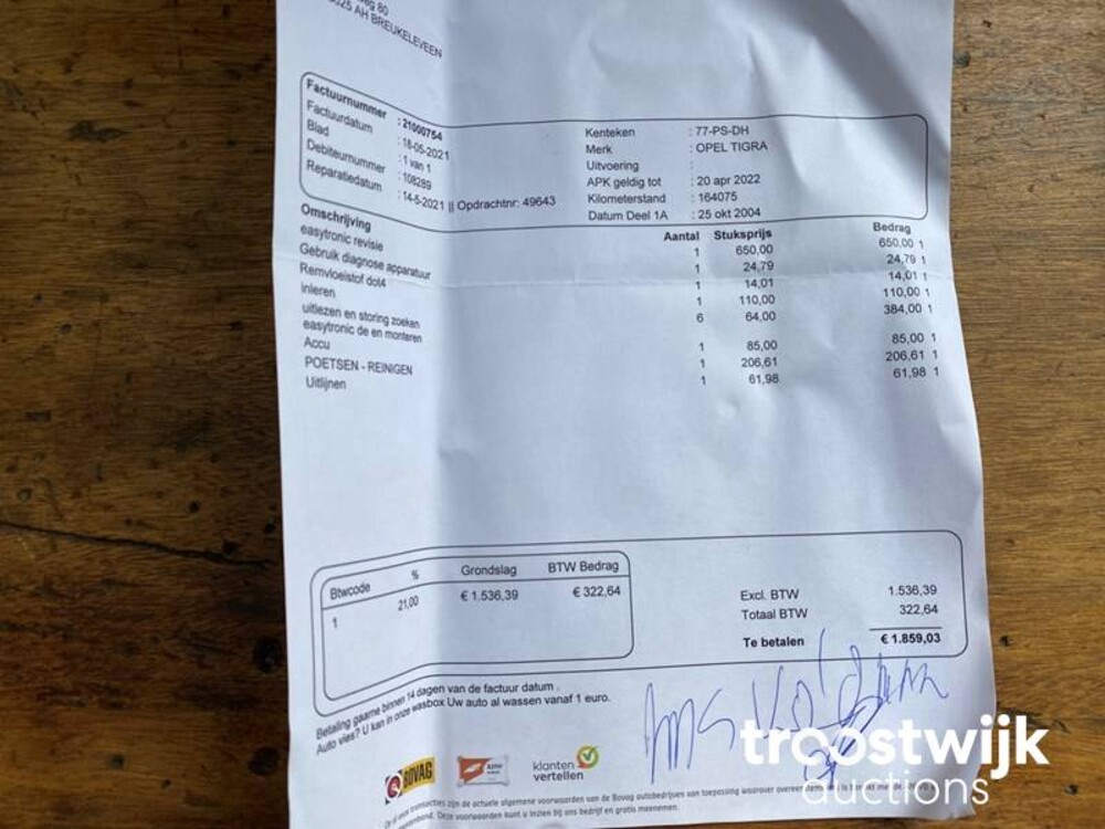 Opel Tigra TwinTop Cosmo Car