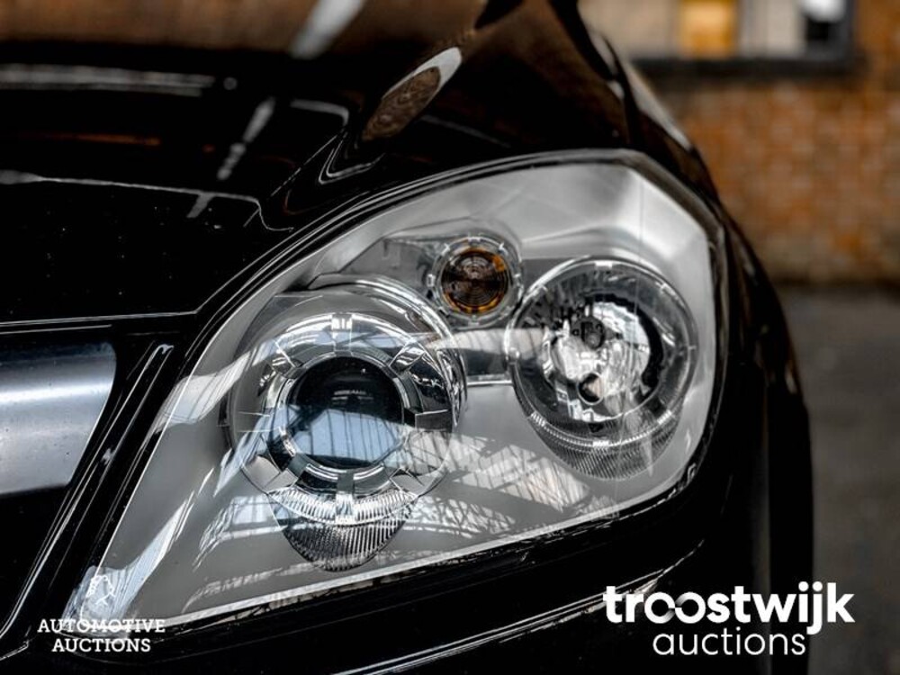 Opel Tigra TwinTop Cosmo Car