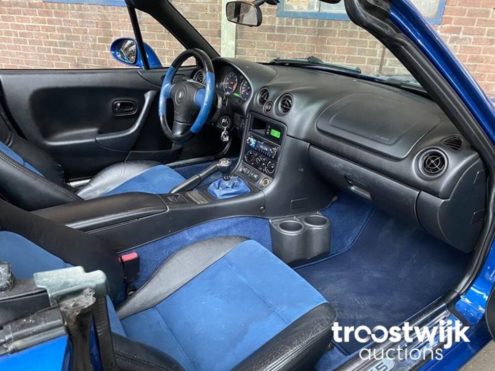 Mazda MX5 1.8i 10th Anniversary Car