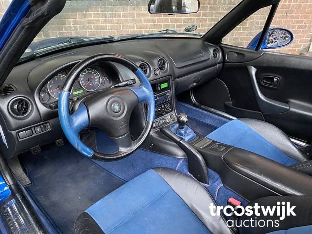 Mazda MX5 1.8i 10th Anniversary Car