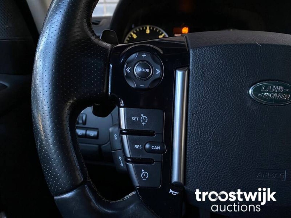 Land Rover Discovery 3.0 SDV6 HSE Luxury Van