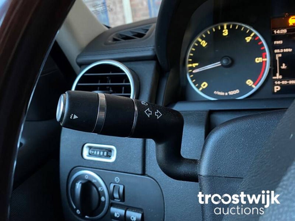 Land Rover Discovery 3.0 SDV6 HSE Luxury Van