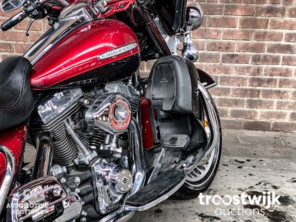 Harley-Davidson Cruiser Motorcycle