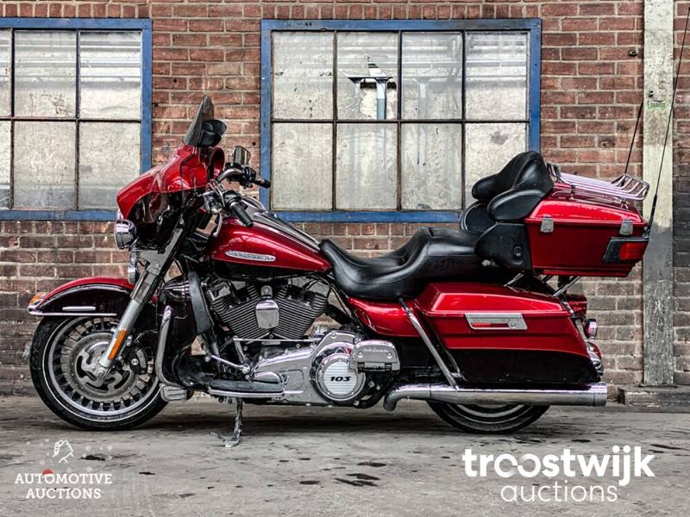 Harley-Davidson Cruiser Motorcycle