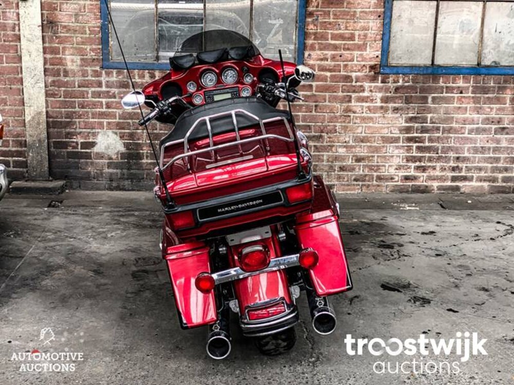 Harley-Davidson Cruiser Motorcycle