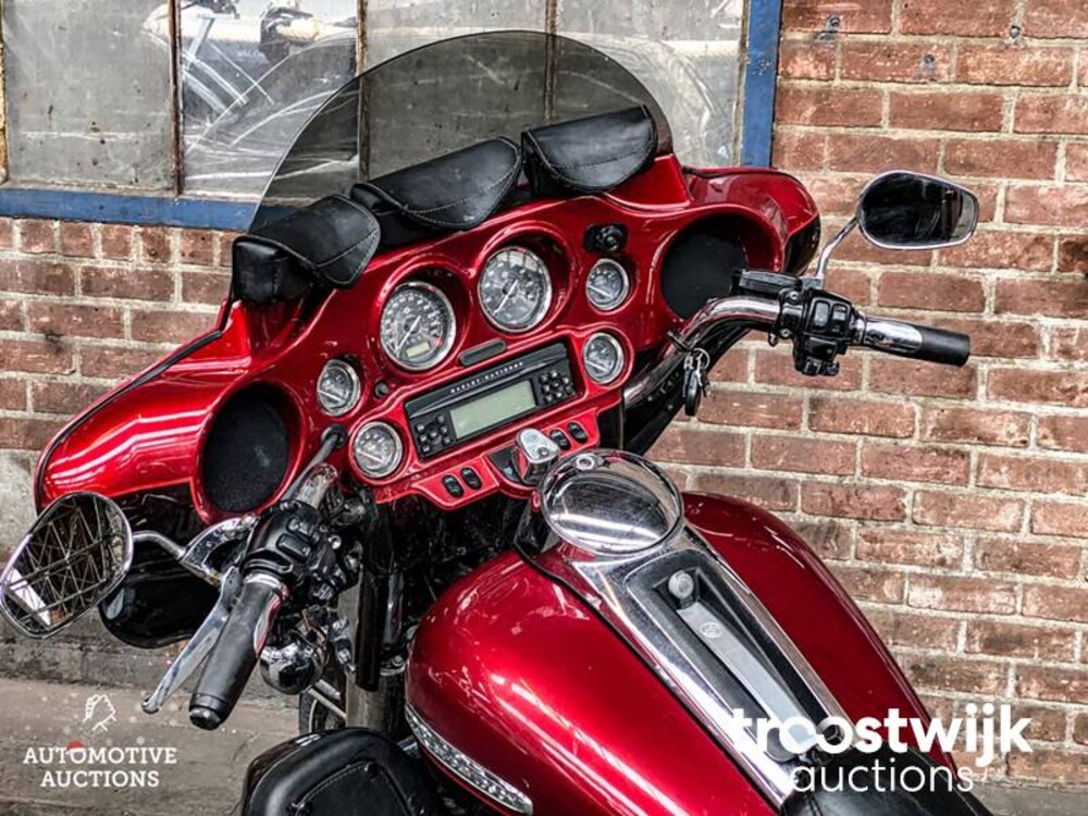 Harley-Davidson Cruiser Motorcycle