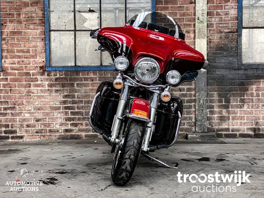 Harley-Davidson Cruiser Motorcycle