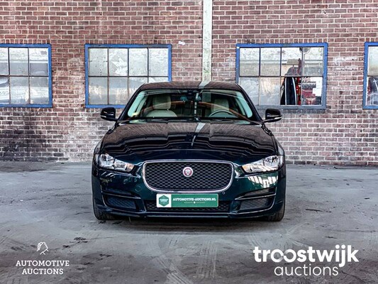 Jaguar XE 2.0 D R-Sport -Orig. NL- 163pk 2016, JP-175-P