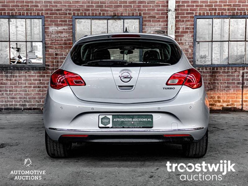 Opel Astra 1.4 Turbo Business Sport+ Car