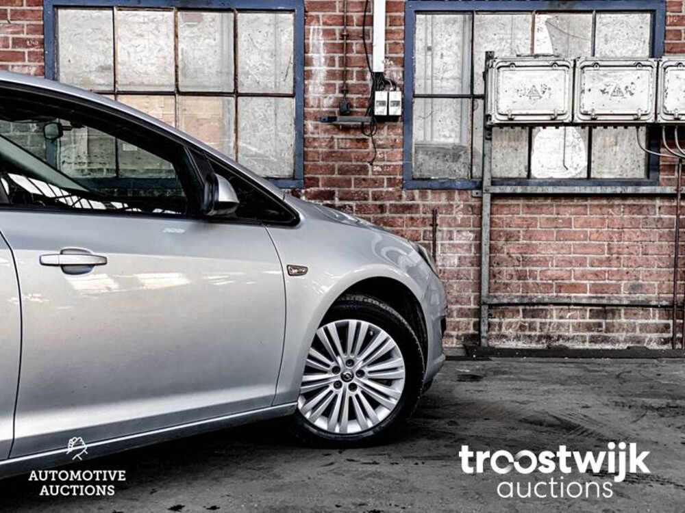 Opel Astra 1.4 Turbo Business Sport+ Car