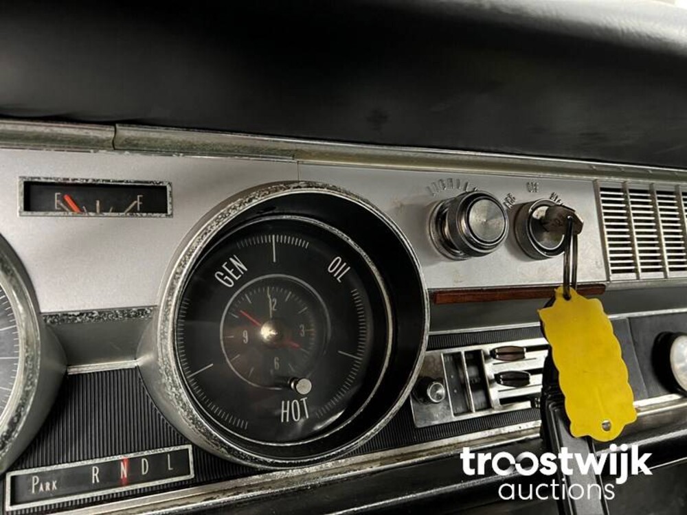 Oldsmobile Cutlass Car