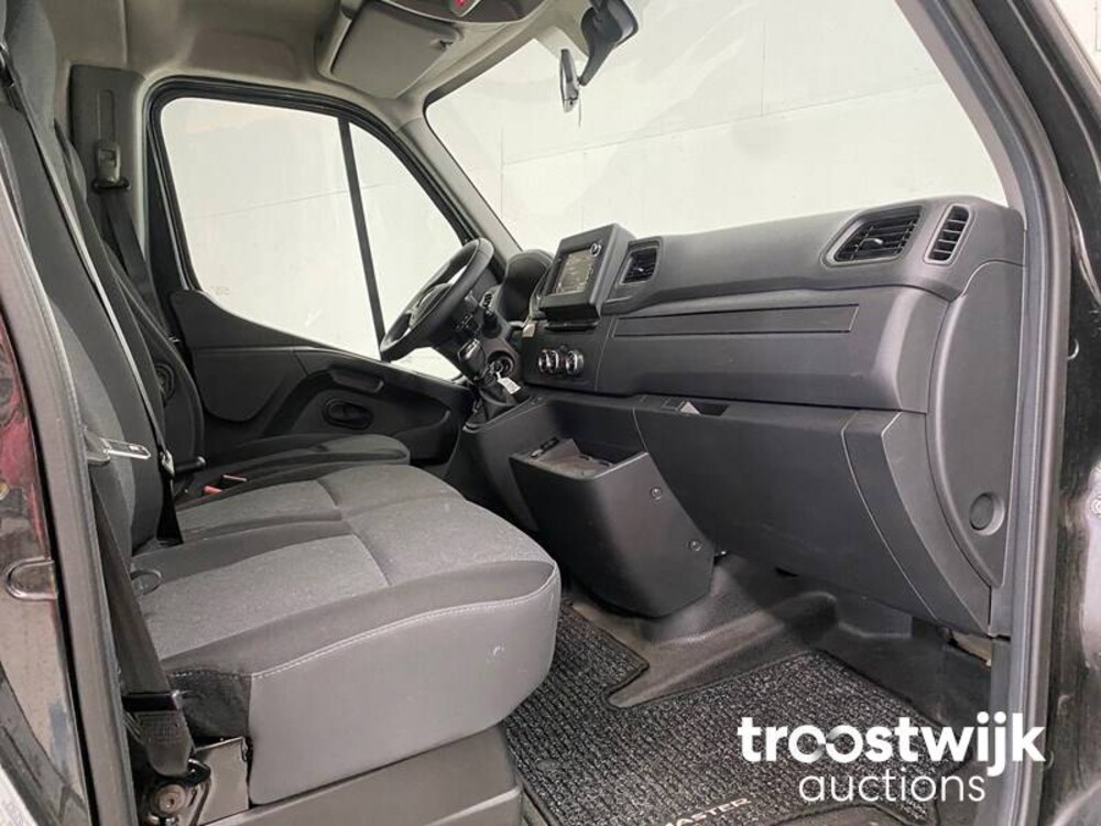 Renault Master T35 2.3 dCi L3 EUVI Van