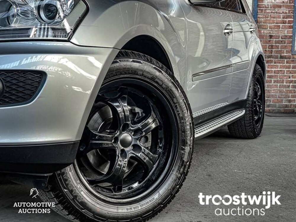 Mercedes-Benz ML320 CDI M-klasse Car