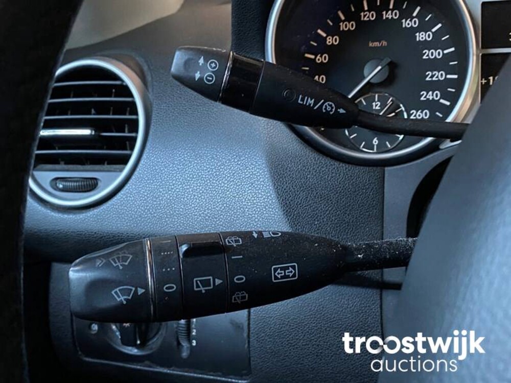 Mercedes-Benz ML320 CDI M-klasse Car