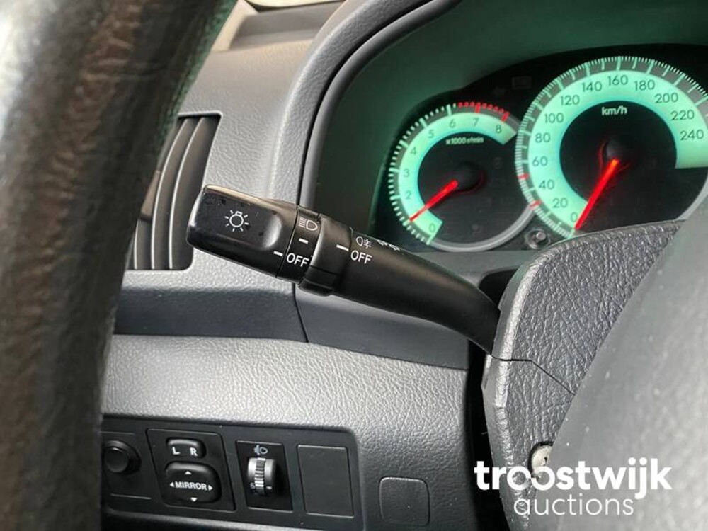 Toyota Verso VVT-i Terra 1.6 Car