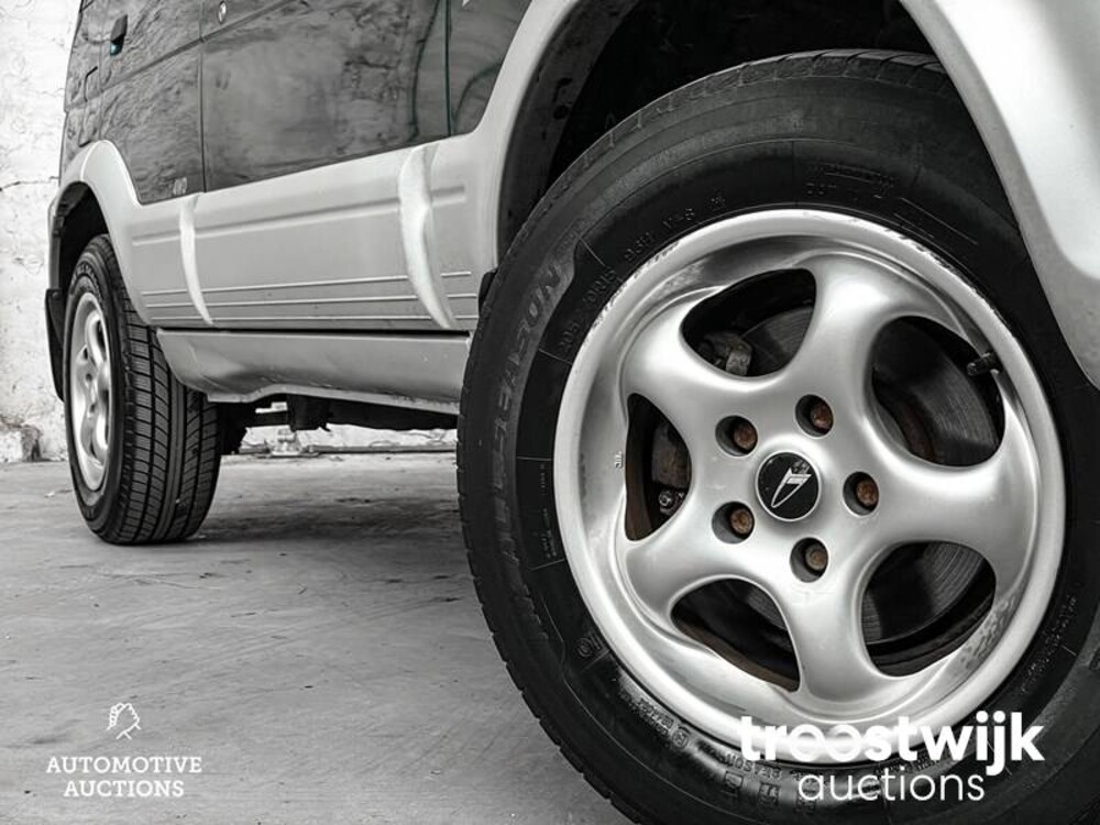 Daihatsu Terios SX 1.3 Car