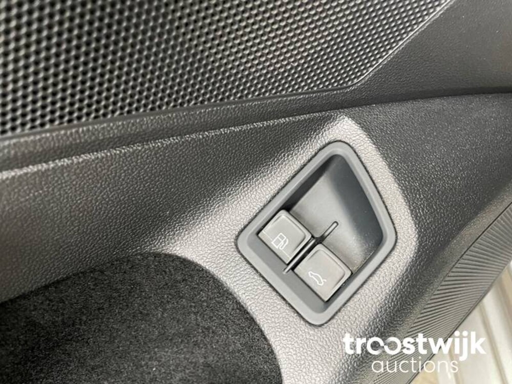 Volkswagen Passat TSI GTE Highline 1.4 Car