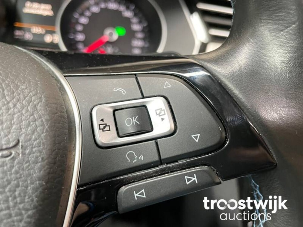 Volkswagen Passat TSI GTE Highline 1.4 Car