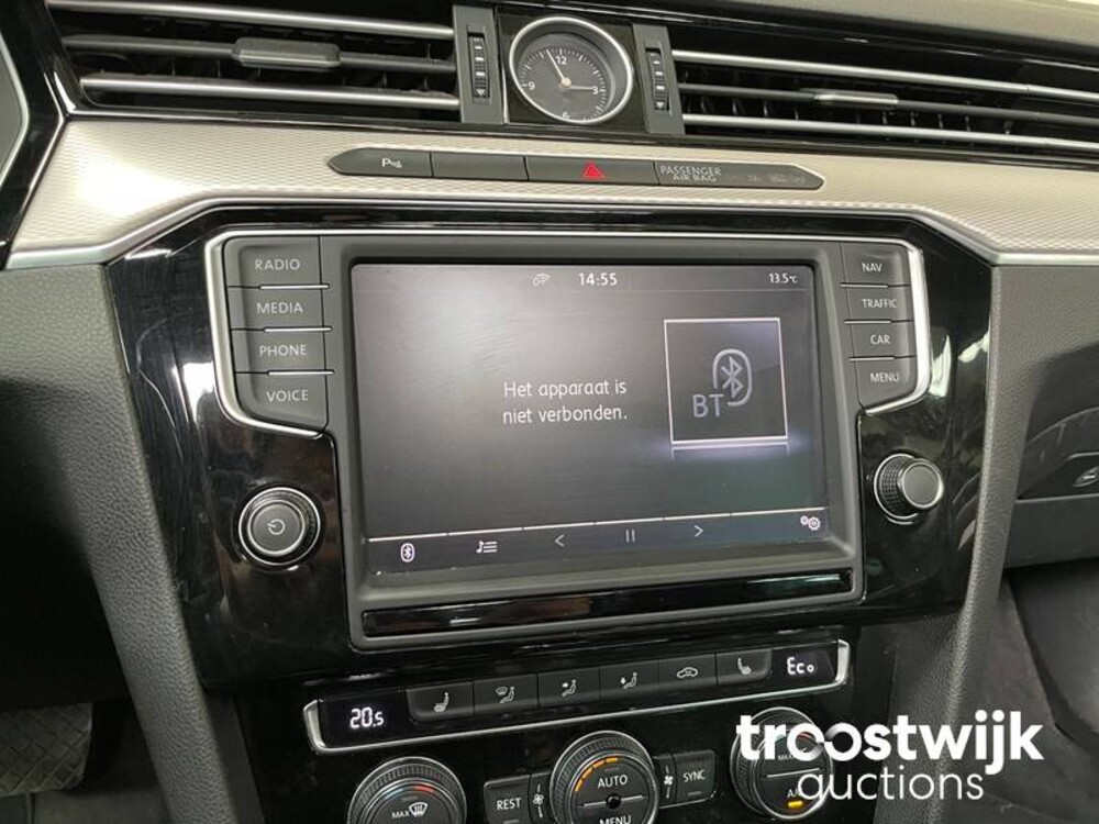 Volkswagen Passat TSI GTE Highline 1.4 Car