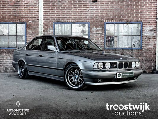 BMW 535i Hartge E34 5-serie 239pk 1989, XV-93-JS