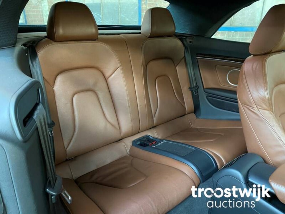 Audi A5 Cabriolet 2.0 TFSI Quattro Pro Line Car