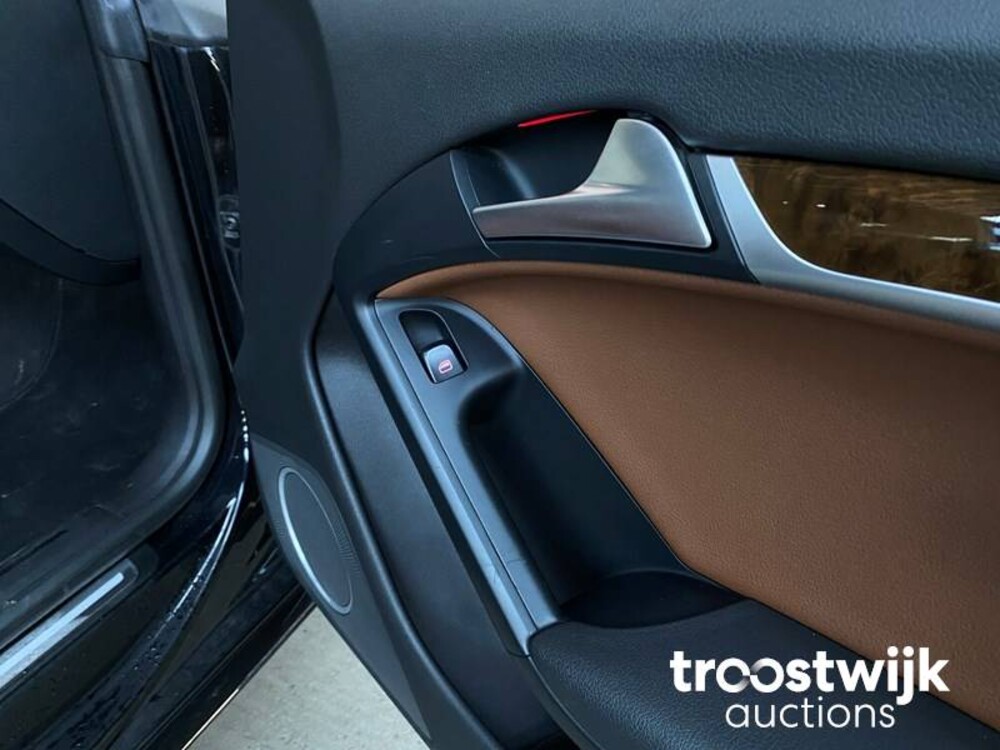 Audi A5 Cabriolet 2.0 TFSI Quattro Pro Line Car