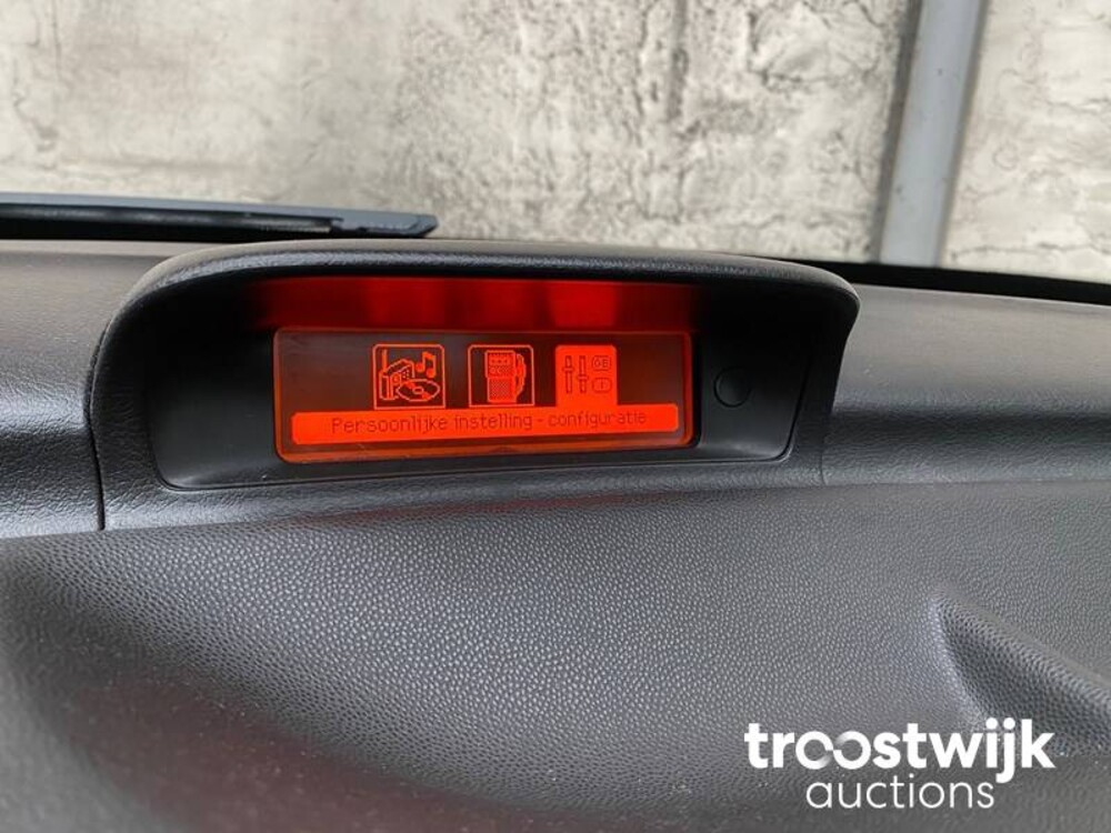 Peugeot 307 SW Griffe  1.6-16V Car