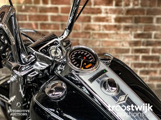 Harley-Davidson Road King FLHR Cruiser 2014