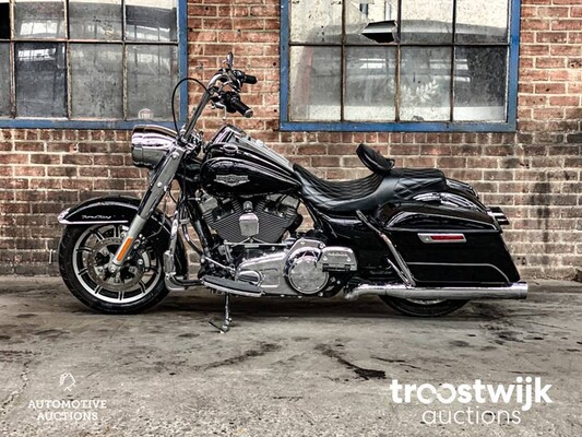 Harley-Davidson Road King FLHR Cruiser 2014