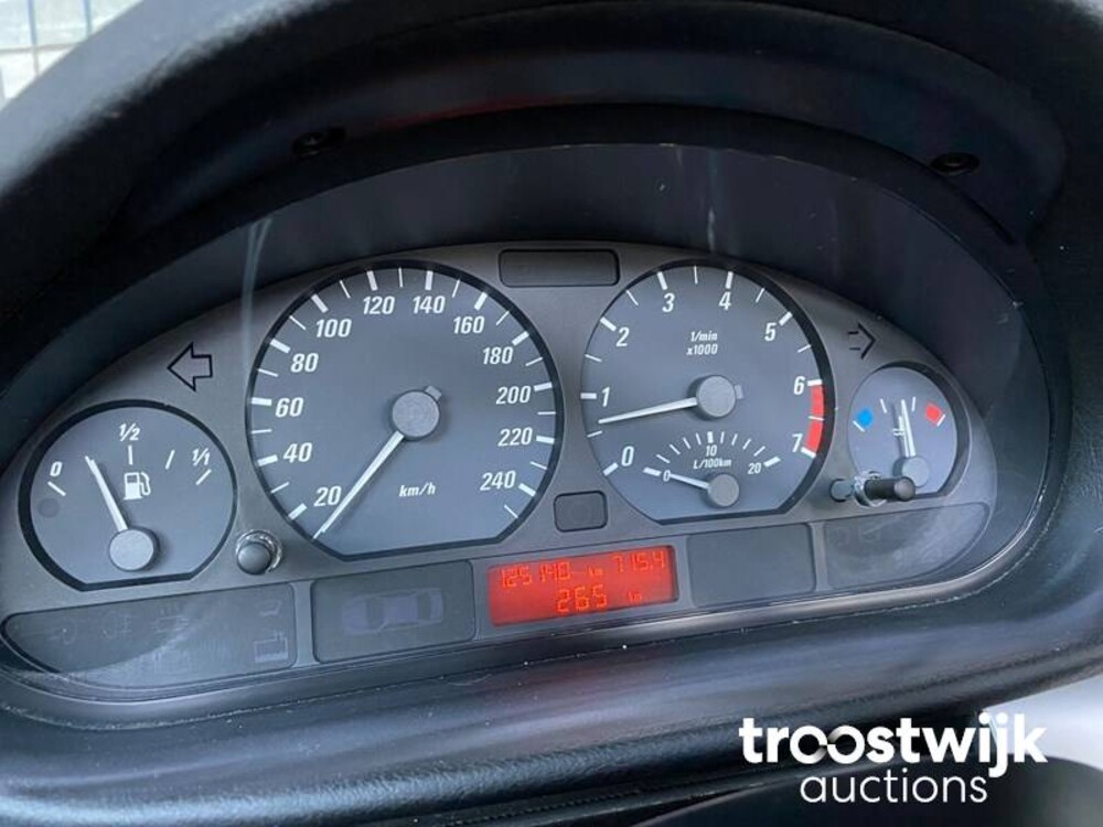 BMW 318Ci Executive 3-serie Cabriolet Car