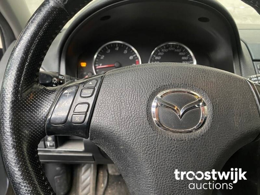 Mazda 6 Sportbreak 1.8i Exclusive Car