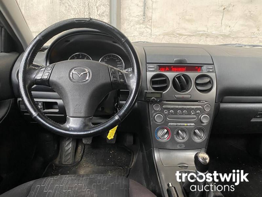 Mazda 6 Sportbreak 1.8i Exclusive Car