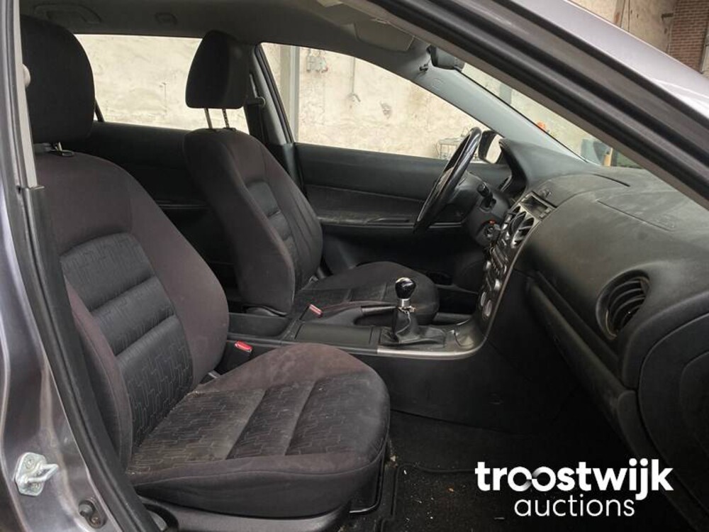 Mazda 6 Sportbreak 1.8i Exclusive Car