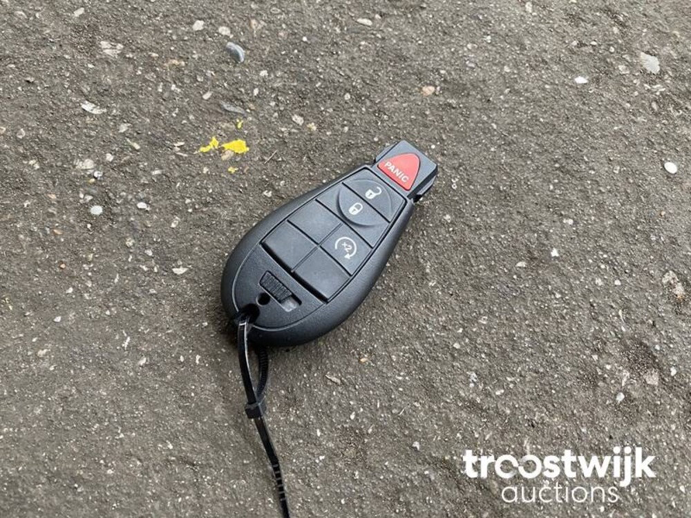 Dodge Ram 1500 5.7 Hemi Car