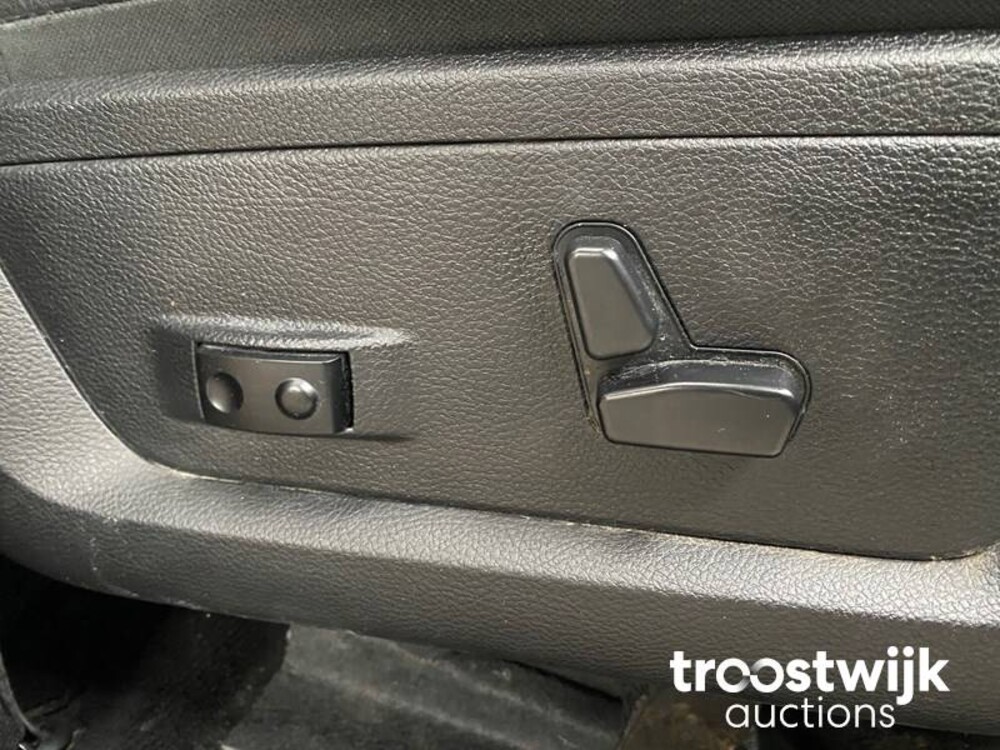 Dodge Ram 1500 5.7 Hemi Car