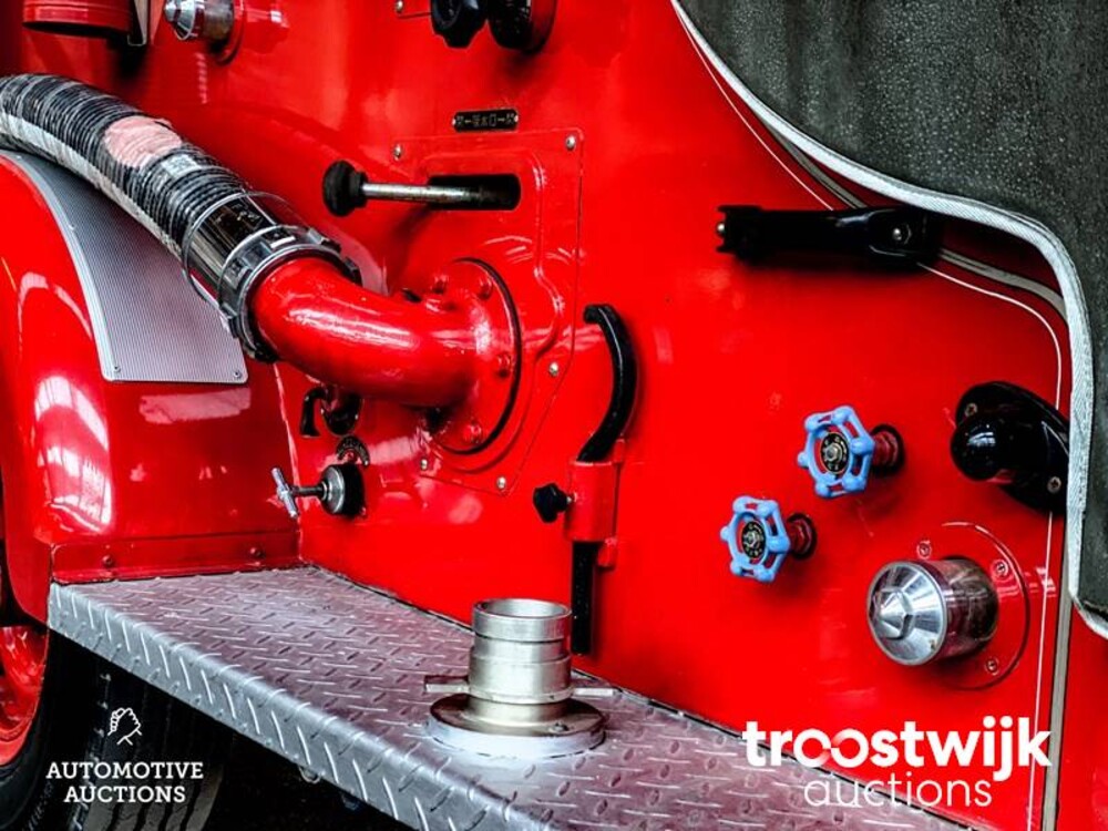 Toyota Landcruiser Fire Fighting Truck