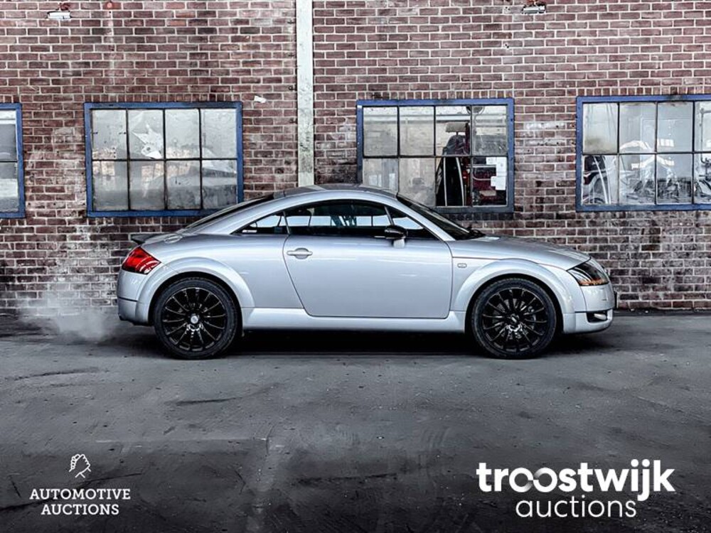Audi TT MK1 1.8 5V Turbo quattro Car