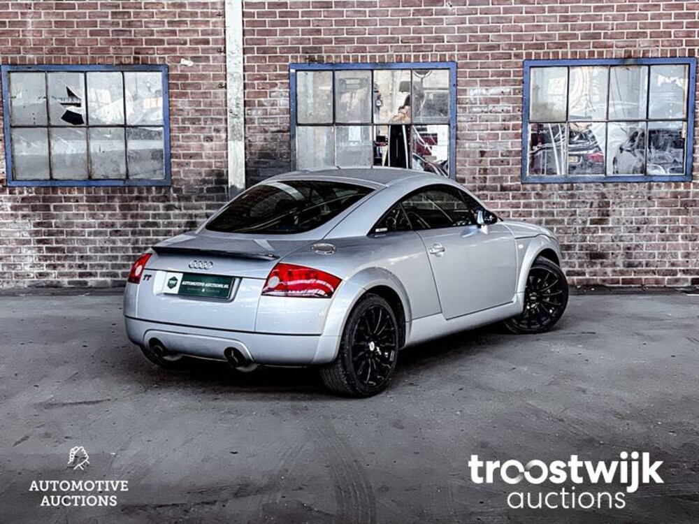 Audi TT MK1 1.8 5V Turbo quattro Car