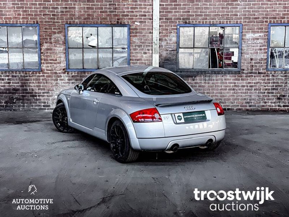 Audi TT MK1 1.8 5V Turbo quattro Car