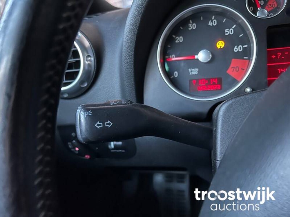 Audi TT MK1 1.8 5V Turbo quattro Car