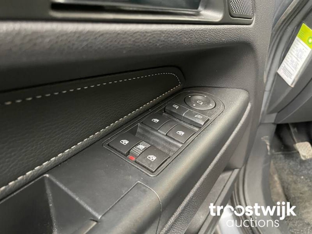 Opel Zafira Cosmo 2.2 Car