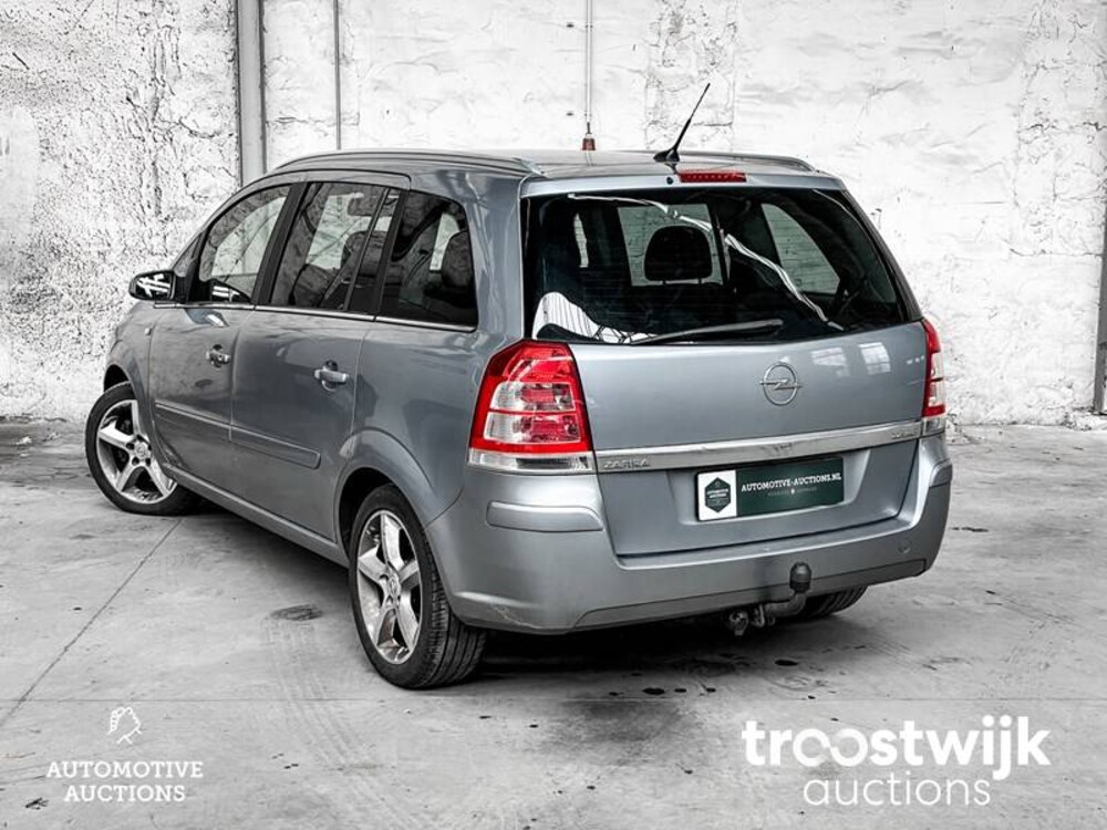 Opel Zafira Cosmo 2.2 Car