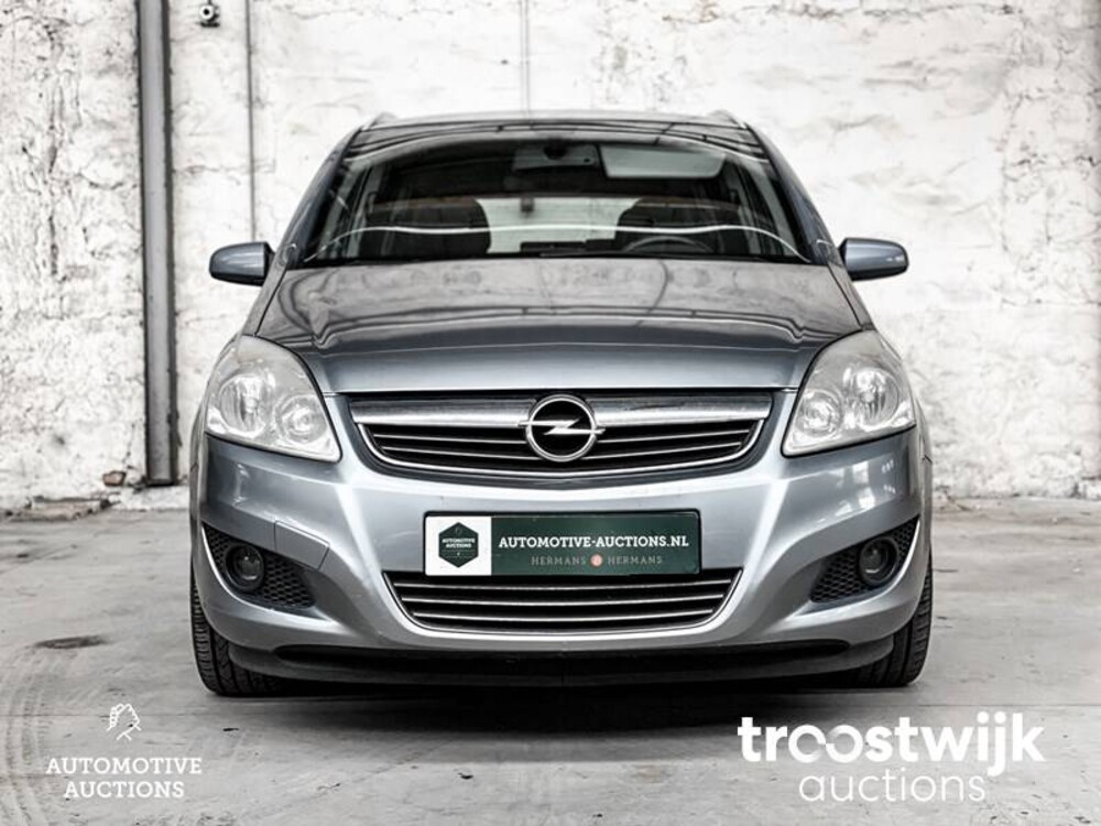 Opel Zafira Cosmo 2.2 Car