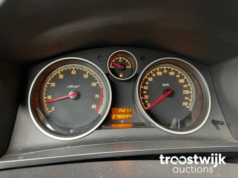 Opel Zafira Cosmo 2.2 Car